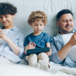 Controle o tempo de tela de seu filho